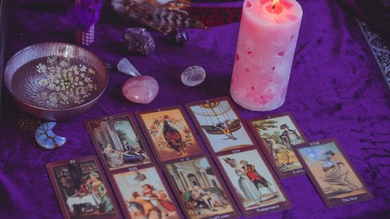 Encerramentos, revelações e posicionamentos firmes marcarão o dia dos nativos (Imagem: T.Den_Team | Shutterstock)