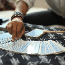 O dia será marcado por equilíbrio, decisões conscientes e fortalecimento das relações, com espaço para mudanças, aprendizados e novas oportunidades (Imagem: Prathankarnpap | Shutterstock)