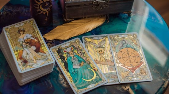 O dia pedirá atenção, coragem e clareza para abraçar mudanças e novas oportunidades (Imagem: T.Den_Team | Shutterstock)