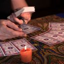 O dia será marcado por diferentes energias, com momentos de alegria, encontros e celebrações, mas também de introspecção e novas percepções (Imagem: Pavel_Kostenko | Shutterstock)