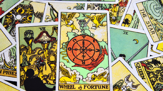Tarot do dia: previsão para os 12 signos em 29/06/2026