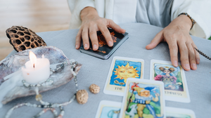 Maturidade, equilíbrio e atenção às escolhas serão essenciais ao longo deste domingo (Imagem: Natalie magic | Shutterstock)
