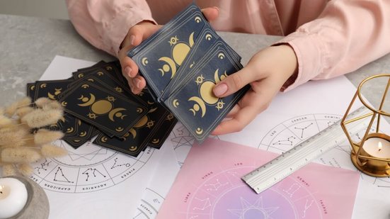 A semana será marcada por mudanças inesperadas (Imagem: New Africa | Shutterstock)