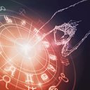 As cartas do tarot mostram que a semana será de conquistas e novas oportunidades (Imagem: Golden Dayz | Shutterstock)