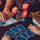 A semana trará uma energia favorável para os nativos tomarem iniciativas, organizarem prioridades e fortalecerem vínculos importantes (Imagem: T.Den_Team | Shutterstock)