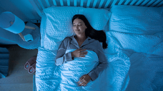 Dormir bem deve fazer parte da rotina de quem convive com TDAH (Imagem: fast-stock | Shutterstock)