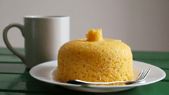 Cuscuz com flocão de milho (Imagem: Blossom Stock Studio | Shutterstock)