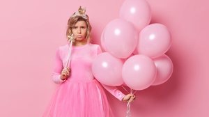 Alguns signos costumam ficar tristes com o fim do Carnaval (Imagem: Wayhome Studio | Shutterstock)