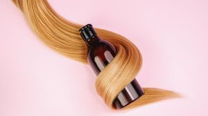 Para os cabelos, o ideal é um pH entre 4,5 e 5,5 (Imagem: Mr Boiko Oleg | Shutterstock)