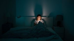 A hiperconectividade pode prejudicar a saúde mental (Imagem: DimaBerlin | Shutterstock)