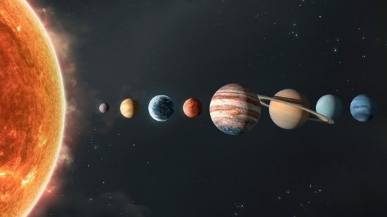 Em 2025 haverá quatro alinhamentos planetários (Imagem: Vadim Sadovski | Shutterstock)