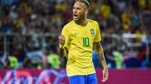 Neymar está de volta ao Santos após 12 anos fora do Brasil (Imagem: Alizada Studios | Shutterstock)