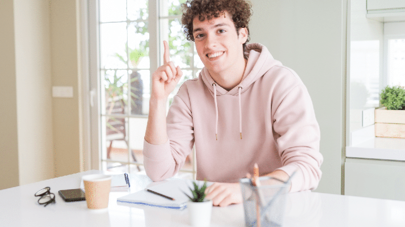 Vestibular é só o começo: 4 competências socioemocionais essenciais para a jornada do estudante