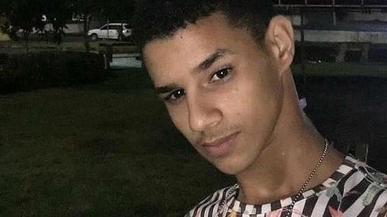 O adolescente Rony Petterson Aureliano Barros da Silva