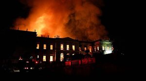 Incêndio consumiu quase tudo em museu | Agência Brasil