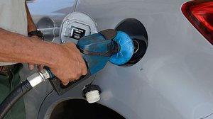 Imagem Petrobras sobe preço do diesel em 3% a partir deste sábado