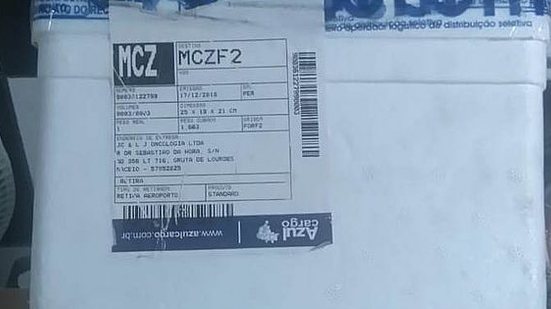 Imagem Caixa de isopor com possível material para exame é encontrada jogada na rua