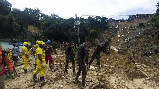 Mais seis corpos são encontrados em Pernambuco | Foto: Reprodução/TV Brasil