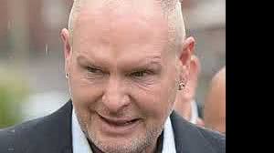 Ex-jogador é acusado de assédio sexual | Google