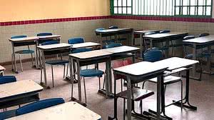 Imagem Datafolha: 79% dos brasileiros dizem que reabertura de escolas no país agravará a pandemia