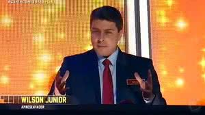 Apresentador foi convidado pela produção do programa para ser um dos jurados. | Reprodução Record TV