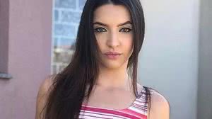 Pamela Sitnek, de 19 anos, morreu em um acidente na BR-476 em Contenda | Arquivo Pessoal