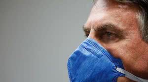 Imagem País precisa ser informado sem pânico, diz Bolsonaro