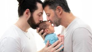 Os empresários André Tonanni e Helio Heluane com seu filho | Foto: Reprodução