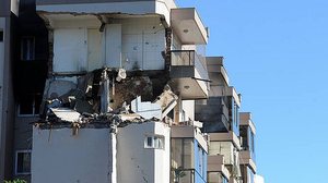 Explosão seguida de incêndio destruiu um apartamento na área central de Farroupilha, na serra gaúcha | Felipe Nyland/Agência RBS