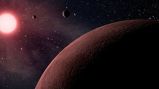 Imagem Astronomia: estudante vende empadas para comprar telescópio