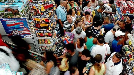 Pelo segundo ano seguido, setor teve mais pessoas contratadas do que demitidas | Reinaldo Canato/VEJA