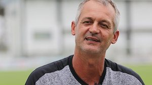 Imagem Rogério Ceni e Lisca protagonizam duelo tático no Clássico-Rei