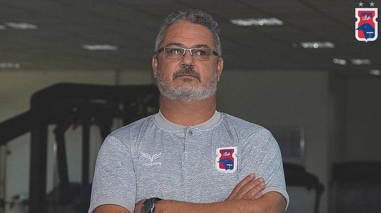 Imagem Rogério Micale volta a comandar o Paraná e já estreia na próxima sexta