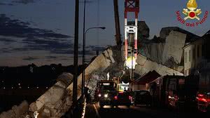 Ponte desabou na Itália e deixou dezenas de mortos | Vigili del Fuoco