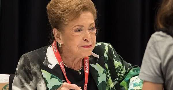 Ms. Clark Morre Mary Higgins Clark, a rainha do suspense, aos 92 anos