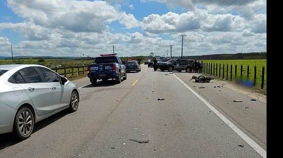 Imagem Motociclista morre em acidente com carreta na BR-316, em Atalaia