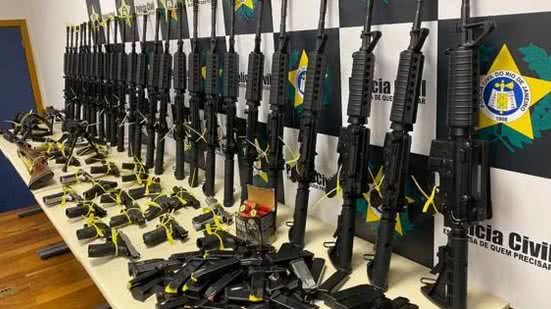 Estudo diz que 46,8% das armas estavam nas zonas norte e oeste | Foto: PMRJ