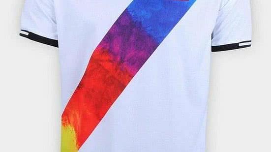 Imagem Camisa do Vasco em homenagem à causa LGBTQIAP+ esgota em menos de uma hora