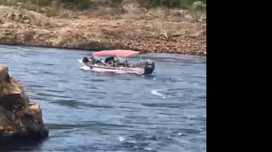 Homem é resgatado depois de ser arrastado por correnteza e se afogar no Rio São Francisco | Foto: Reprodução