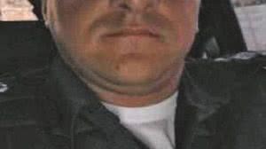 Ecko costumava usar fardas de oficiais da PM, apesar de nunca ter sido da corporação | Reprodução