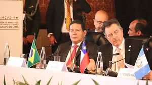 Imagem "Sem medidas extremas", Venezuela pode ser pacificada, diz Mourão