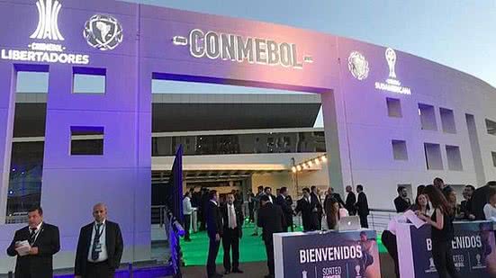 Twitter / Internacional