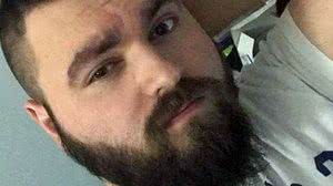 Andrew Dymock seria membro de uma versão britânica de um grupo neonazista americano | Reprodução/BBC Brasil