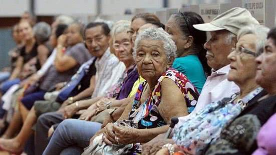 Imagem Estudo aponta que 75% dos idosos usam apenas o SUS