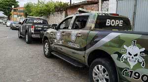 Imagem Áudios registram 'sentenças' do tribunal do crime: "Mata bem matado!"