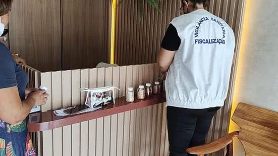Vigilância Municipal está fiscalizando salões de beleza e distribuidoras da capital | Foto: Vigilância Sanitária