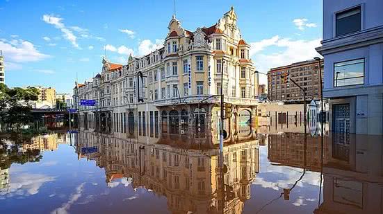 O Guaíba teve redução no nível, nas últimas 24h, em Porto Alegre | Gustavo Mansur / Palácio Piratini