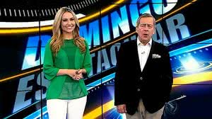 Imagem Domingo Espetacular mostra um dueto entre Elvis Presley e sua filha, e ainda conta a receita para ficar milionário