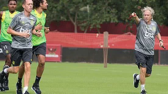 Imagem "Foi muito impactante", diz Everton Ribeiro sobre 1º dia de Jesus no Flamengo