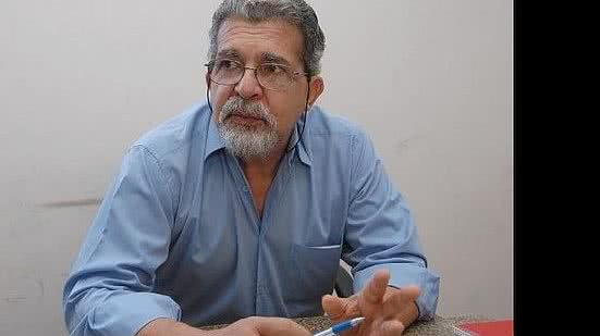 Imagem Sesau lamenta morte do médico infectologista Celso Tavares